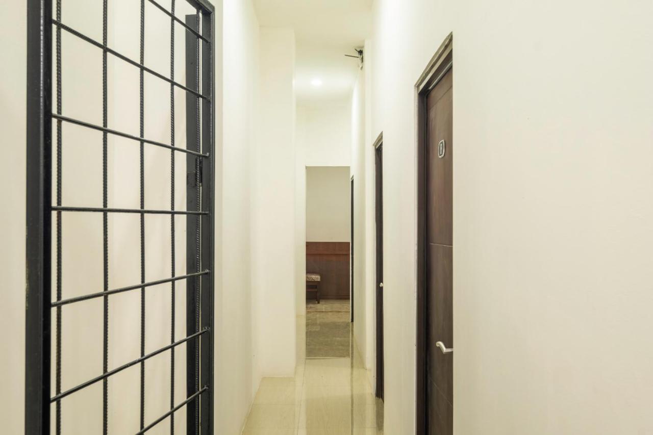 Oyo 2759 Cibeureum Ii Near Rs Rajawali 2* Bandung